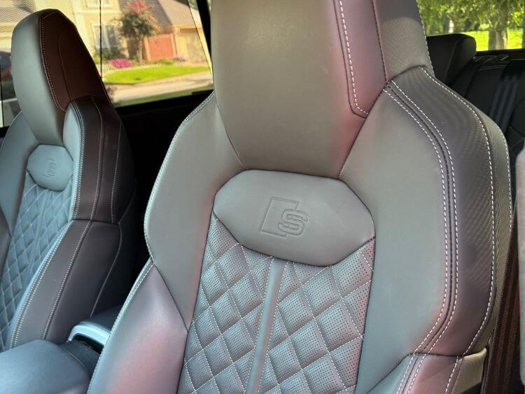 2025-audi-sq8-driver-seat-02-carpro-jpg