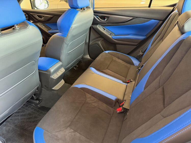 2025-subaru-wrx-ts-2nd-row