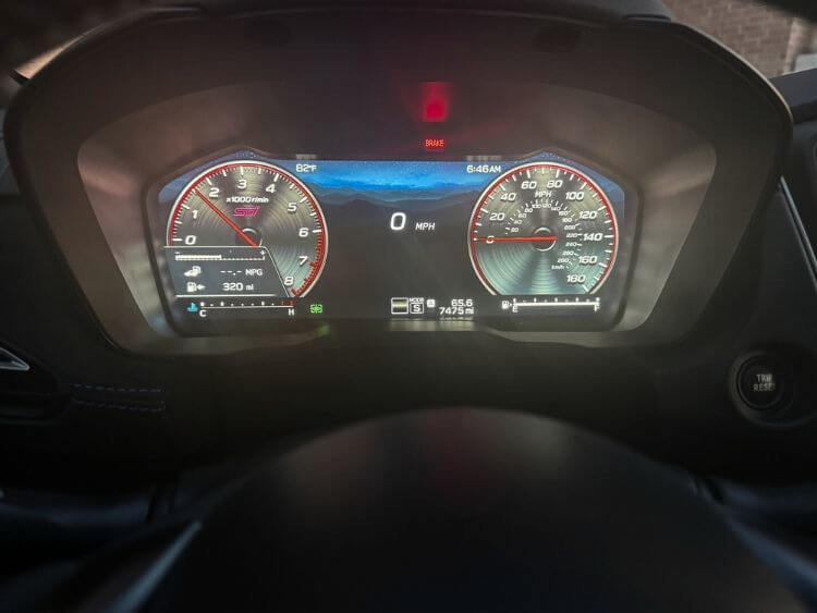 2025-subaru-wrx-ts-digital-display-jog