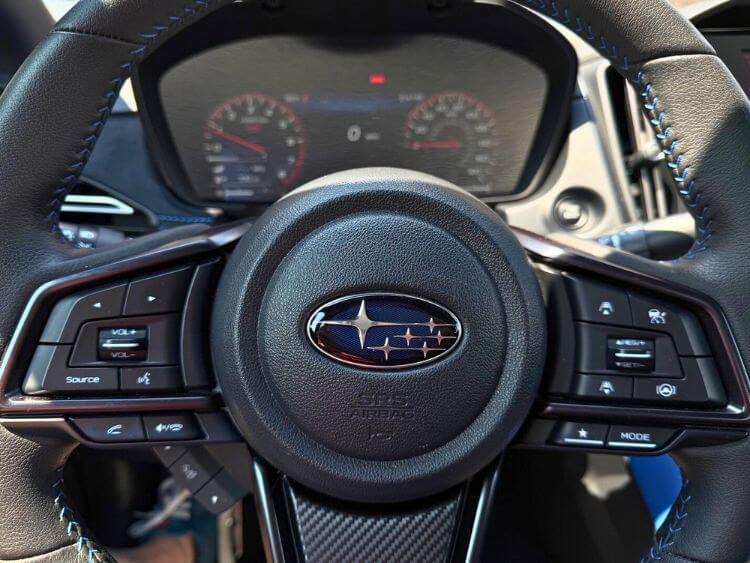 2025-subaru-wrx-ts-sterring-wheel