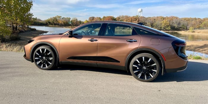 2025 Toyota Crown Platinum Review