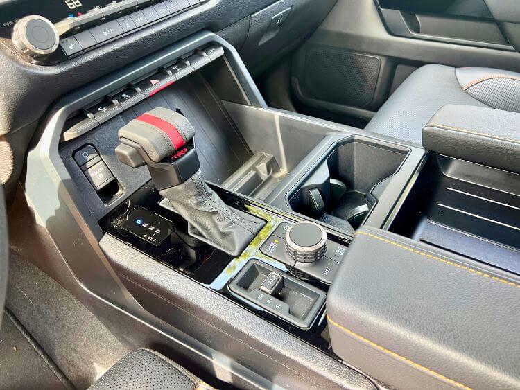 2025-toyota-tundra-trd-rally-center-console01-carpro