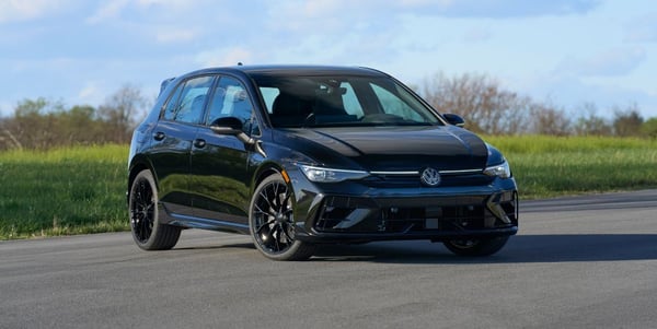 2025-vw-golf-r-black-edition-credit-vw