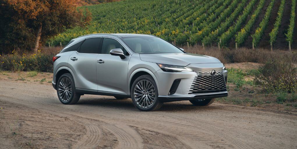 2026 Lexus RX 350h Luxury in Iridium. Credit: Lexus.