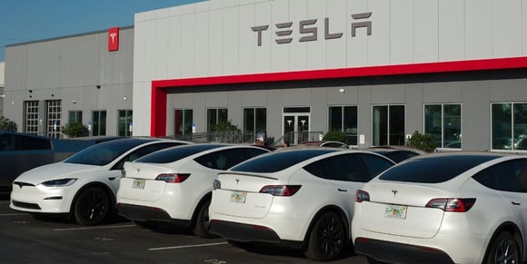 tesla-shutterstock-editorial-only-Del Harper