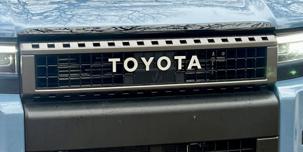 toyota-heritage-grille