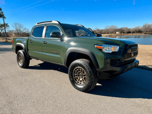2022 Toyota Tacoma Trail Edition army green
